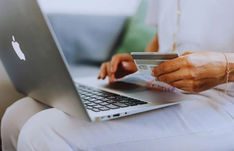 Can You Use a Vanilla Gift Card on Amazon